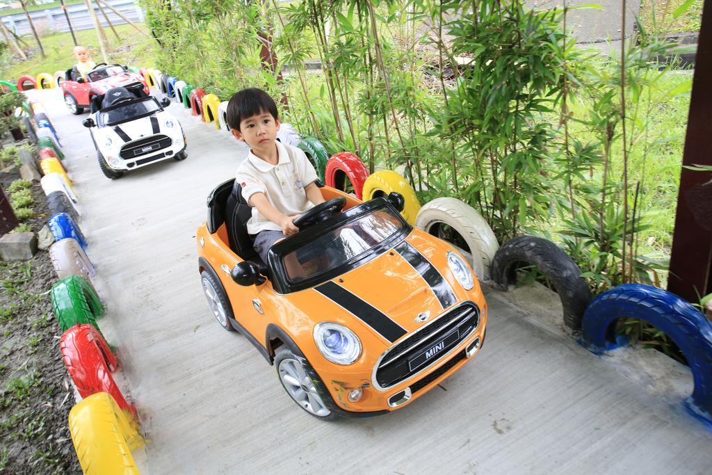 Sweetheart Homestay Luodong Extérieur photo
