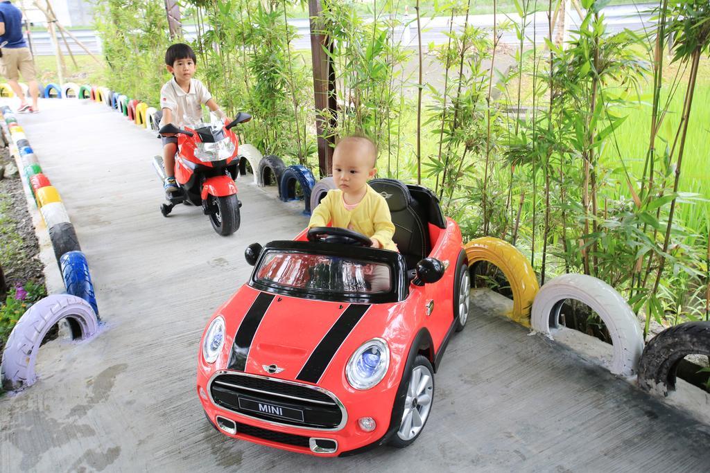 Sweetheart Homestay Luodong Extérieur photo