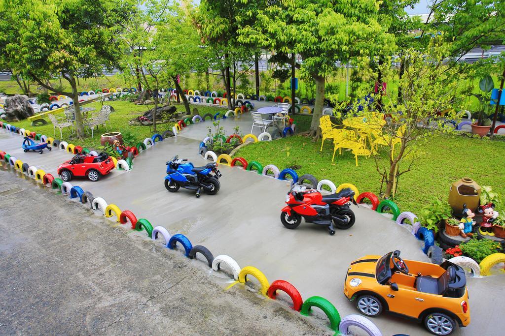 Sweetheart Homestay Luodong Extérieur photo